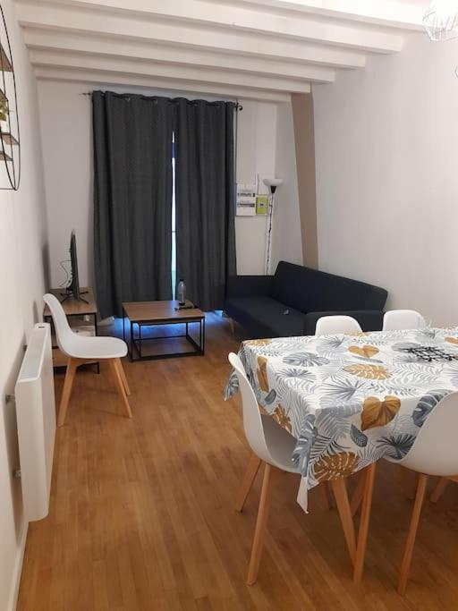 Maison "Chez Barbara" 6-8Personnes Lalizolle Buitenkant foto